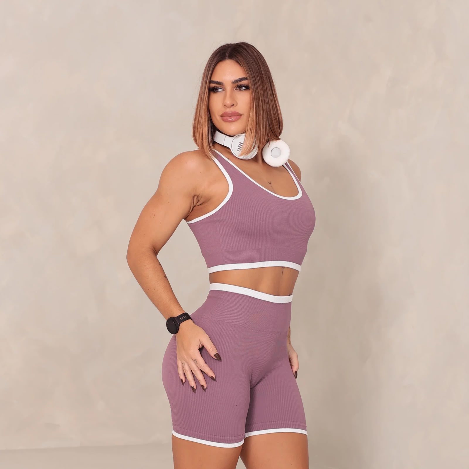 CONJ COM CROPPED E SHORT